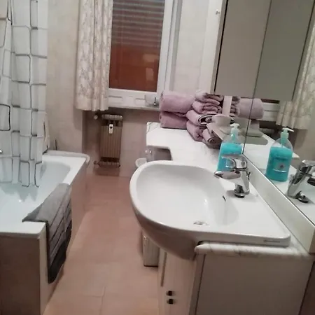Appartamento Affitto a settimane - quadrilocale Aosta Aosta